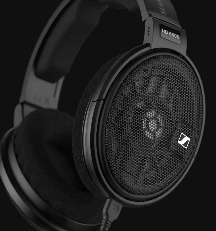 HD 660S